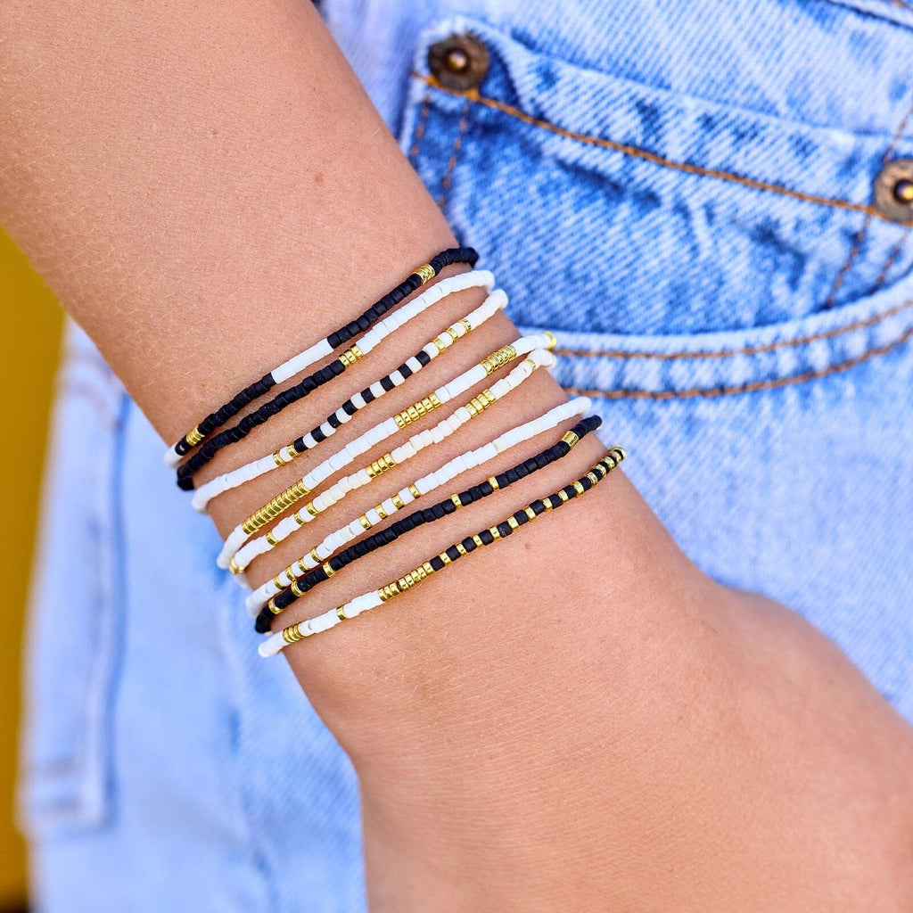 Lot de 8 bracelets extensibles monochromes