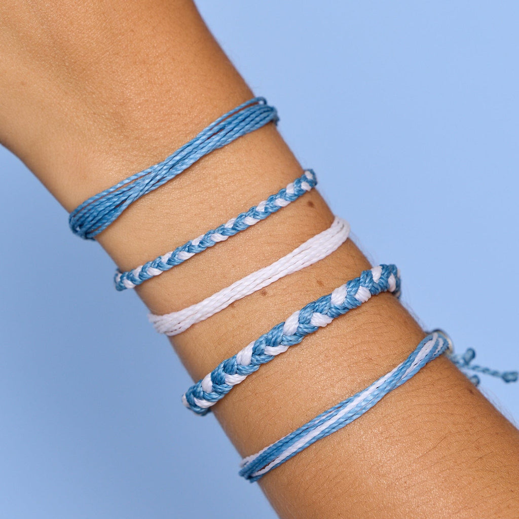 Collection Bleu clair et blanc