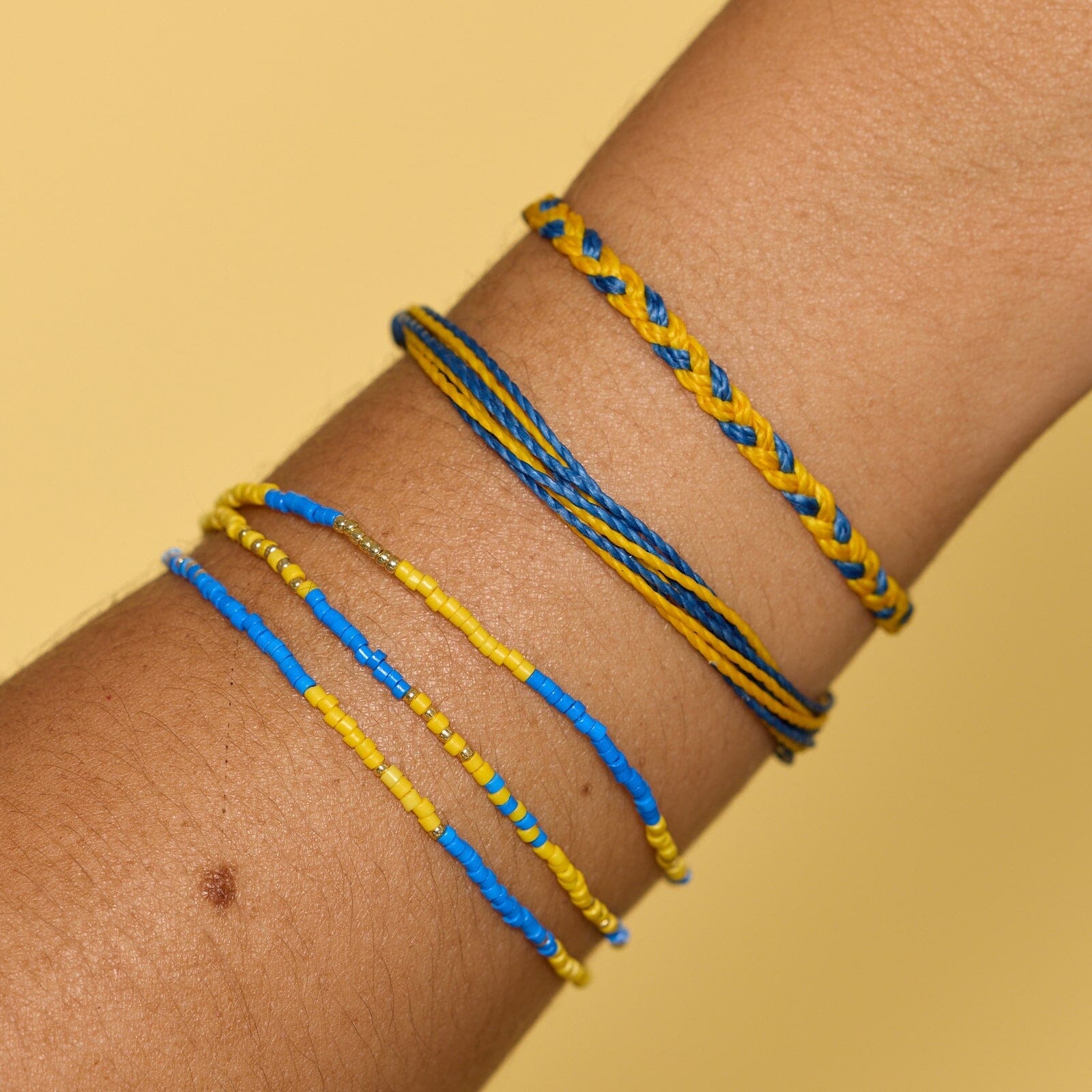 Collection Bleu clair et Jaune