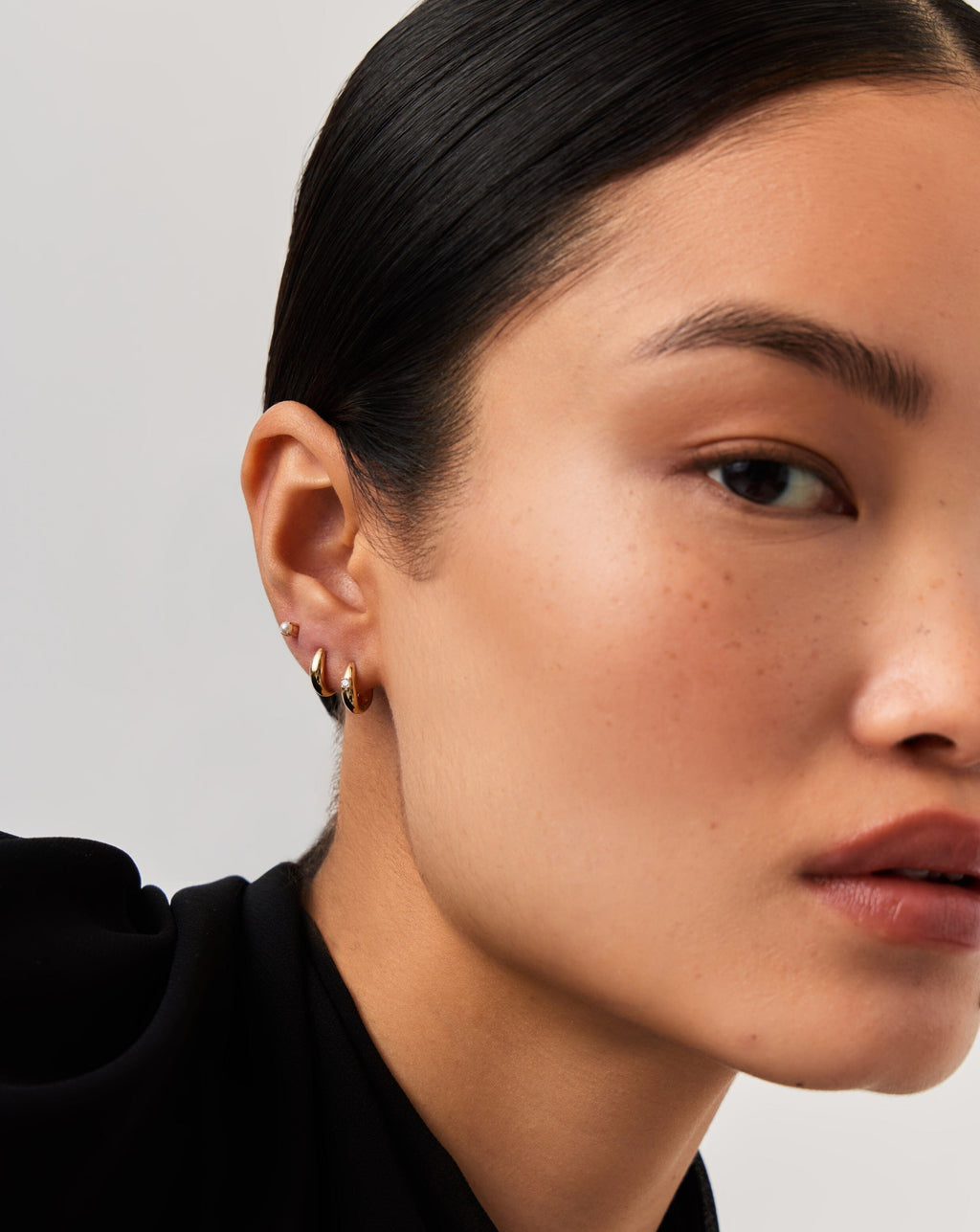 Solid Gold Pearl Stud Earrings | 14ct Solid Gold/Pearl